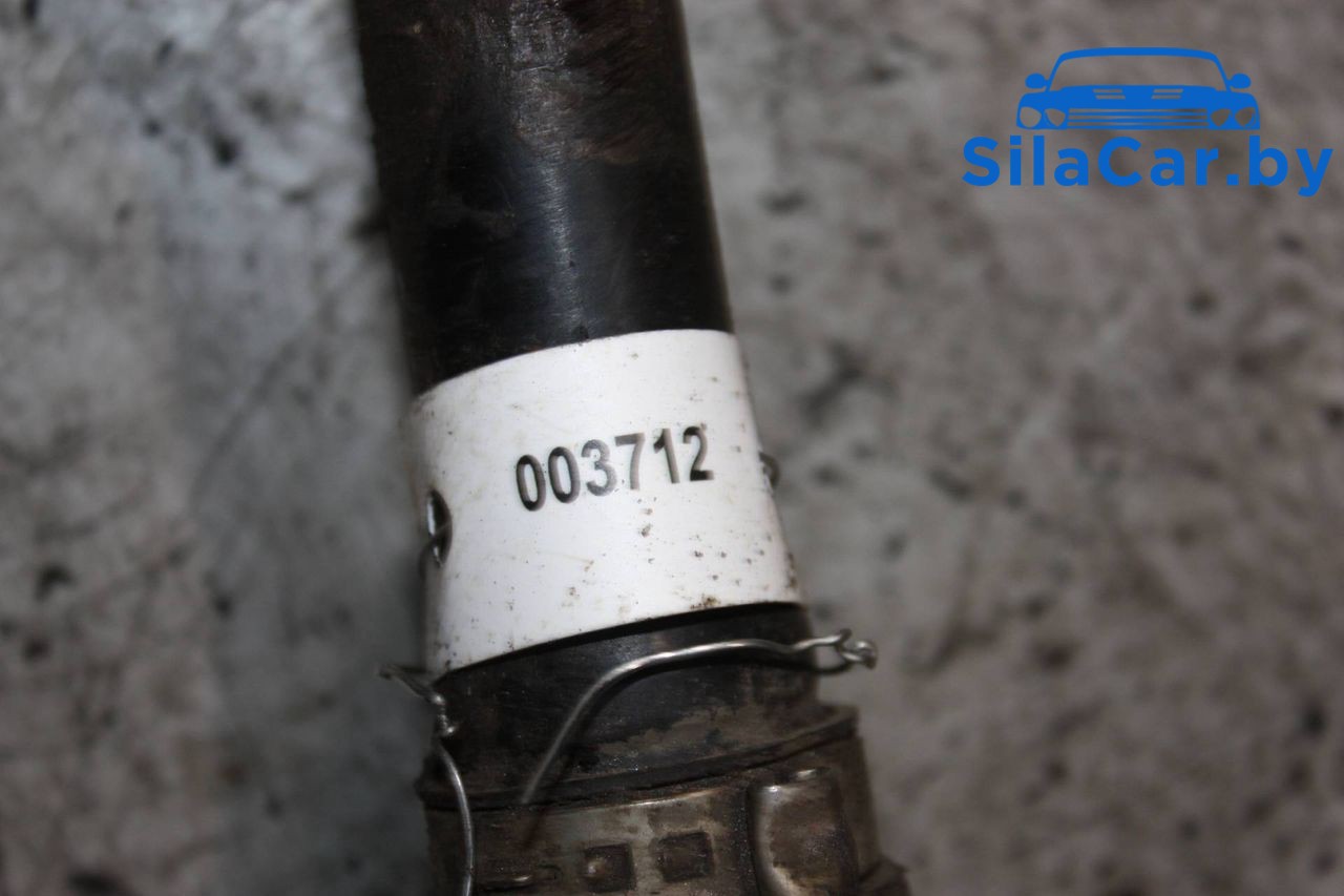 полуось передняя правая (приводной вал, ШРУС) Volvo S60 1 поколение 2003, 2.4 л., дизель, АКПП, P868922 - фото №1
