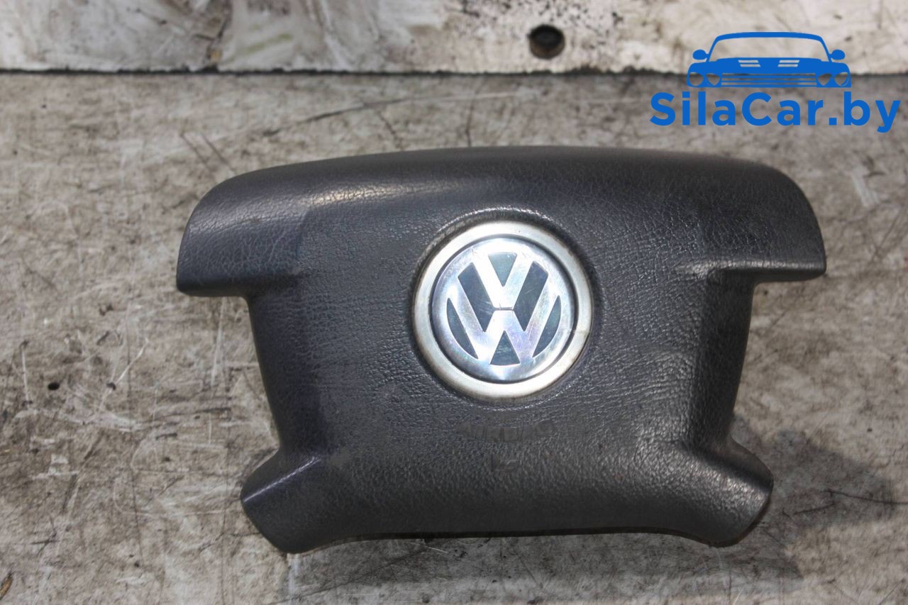 подушка безопасности водителя Volkswagen Transporter T5 2006, 7H0880201F - фото №1