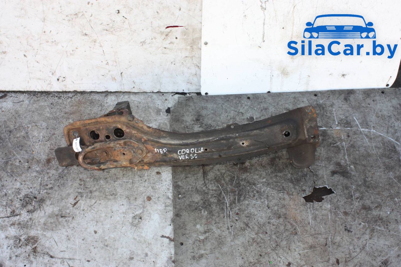 балка подвески передняя (подрамник) Toyota Corolla Verso 1 поколение E121 2004 - фото №1