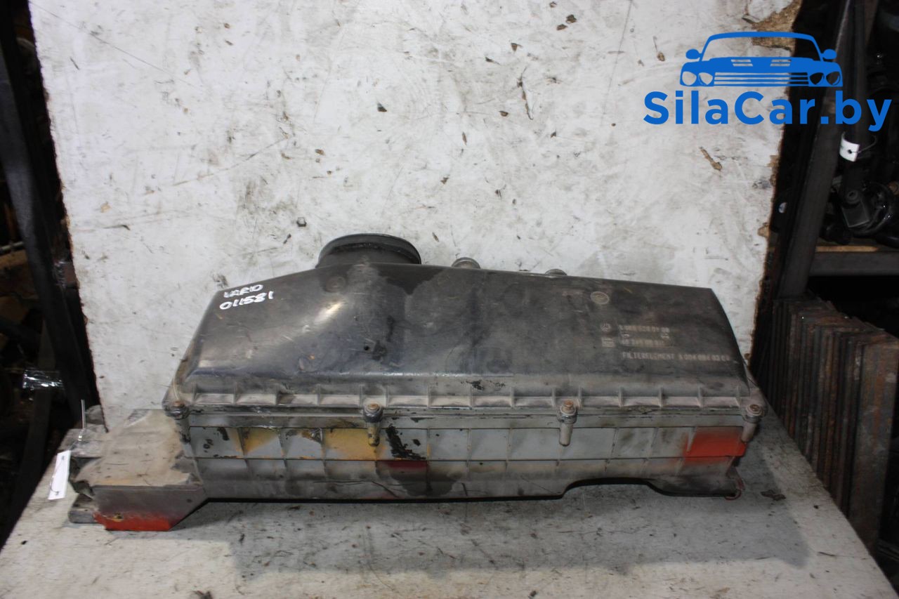 корпус воздушного фильтра Mercedes-Benz Vario W670 2001, 6685280106 - фото №1