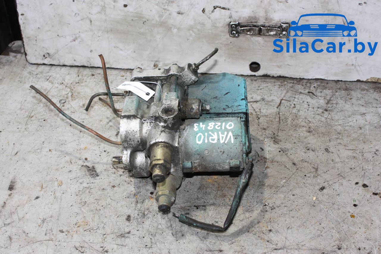 блок ABS Mercedes-Benz Vario W670 2001 - фото №1