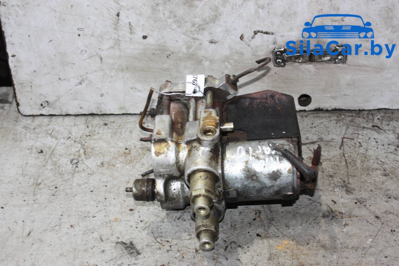 блок ABS Mercedes-Benz Vario W670 2001 - фото №1