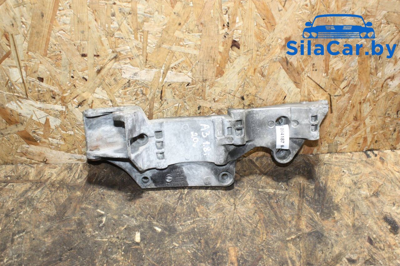 кронштейн генератора Audi A3 8L 1999, 1.8 л., бензин, 06A903143H - фото №1