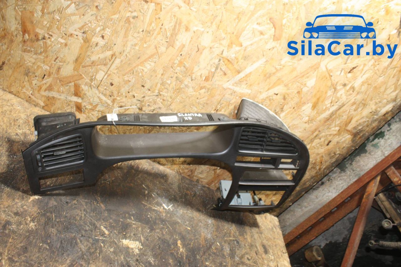 накладка на торпедо (консоль) Hyundai Elantra XD (2000 - 2003), 974122D000 - фото №1