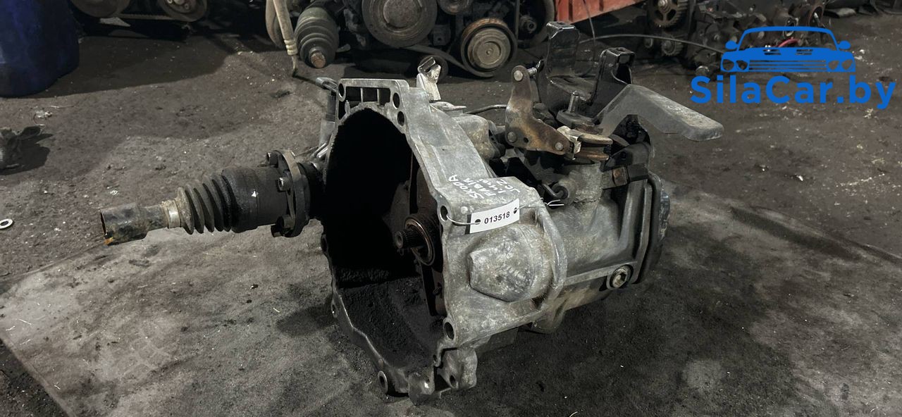 КПП механическая (МКПП) Skoda Fabia 1 поколение (6Y) (1999 - 2004), 1.4 л., дизель, МКПП, JCZ - фото №1