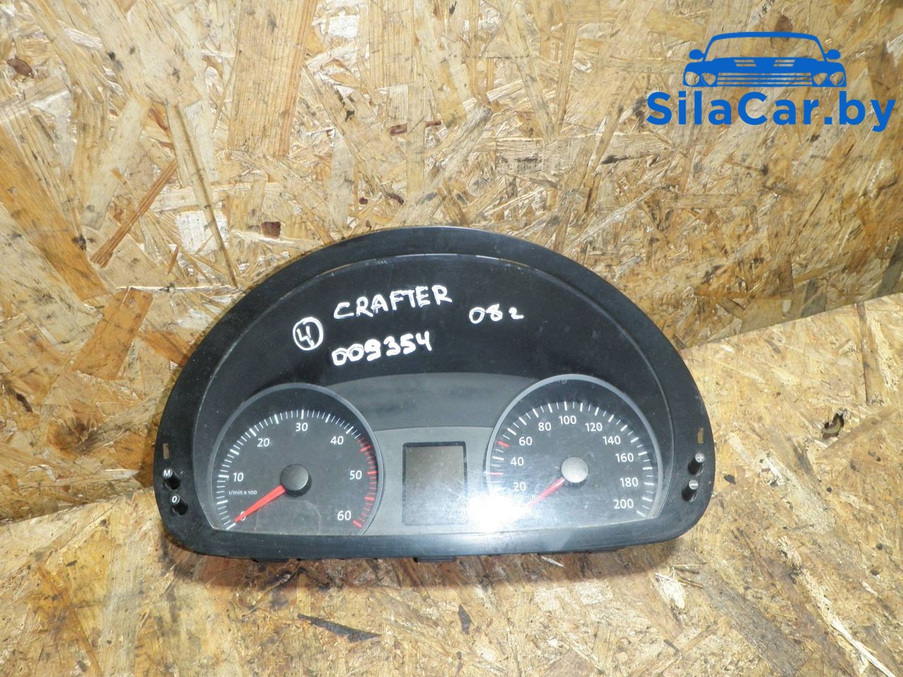 щиток приборов (приборная панель) Volkswagen Crafter 1 поколение 2009, 2.5 л., дизель, МКПП, 2E0920841S - фото №1