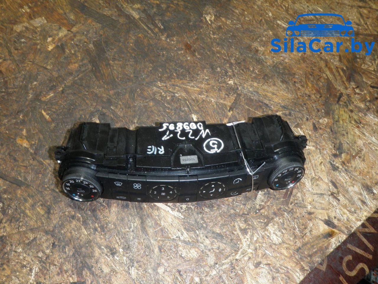блок управления печки / климат-контроля Mercedes-Benz E-Класс W210/S210 (1995 - 1999), 3.2 л., CDi, OM 648.960, дизель, АКПП, 2118300385 - фото №1