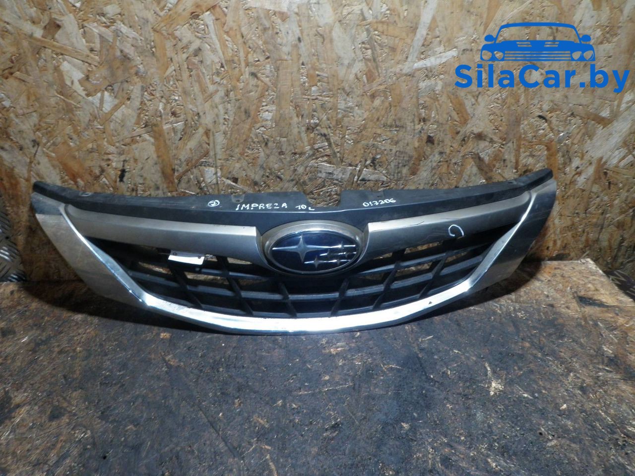 решетка радиатора Subaru Impreza 3 поколение (GE/GV/GH/GR) 2009, 2.0 л., бензин - фото №1