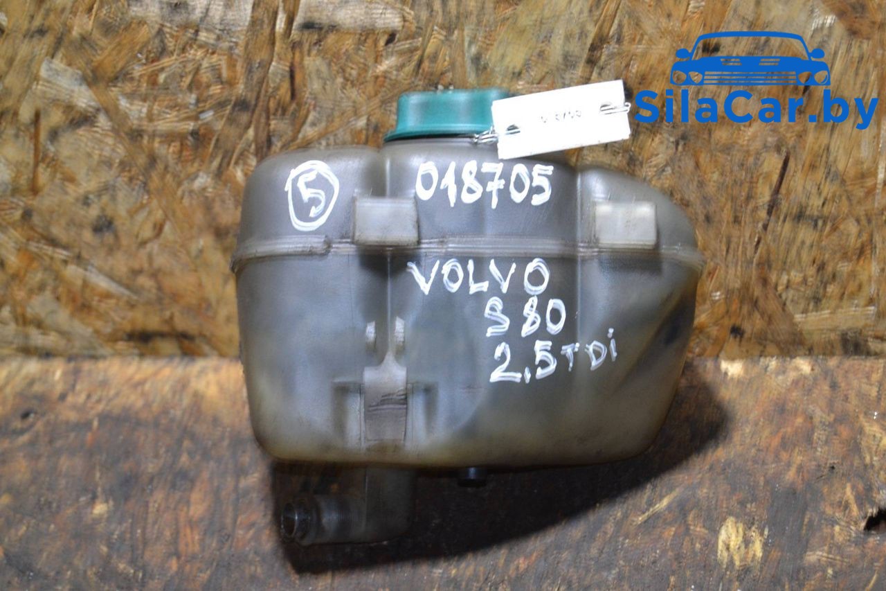 бачок расширительный Volvo S80 1 поколение (1998 - 2003), 2.5 л., дизель, 8634226, 8634227 - фото №1