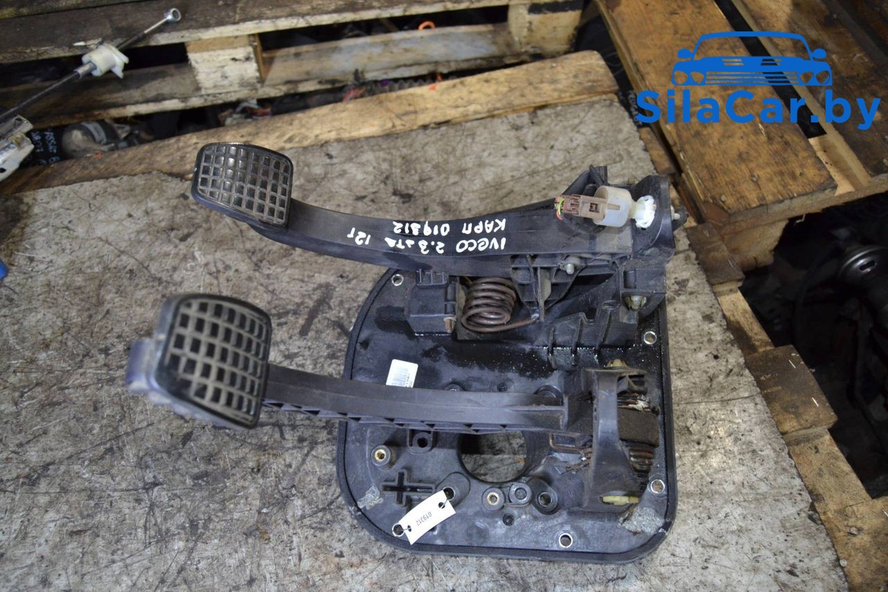 узел педальный (блок педалей) IVECO Daily 5 поколение (2011 - 2014), 2.3 л., дизель, 5801492032 - фото №1