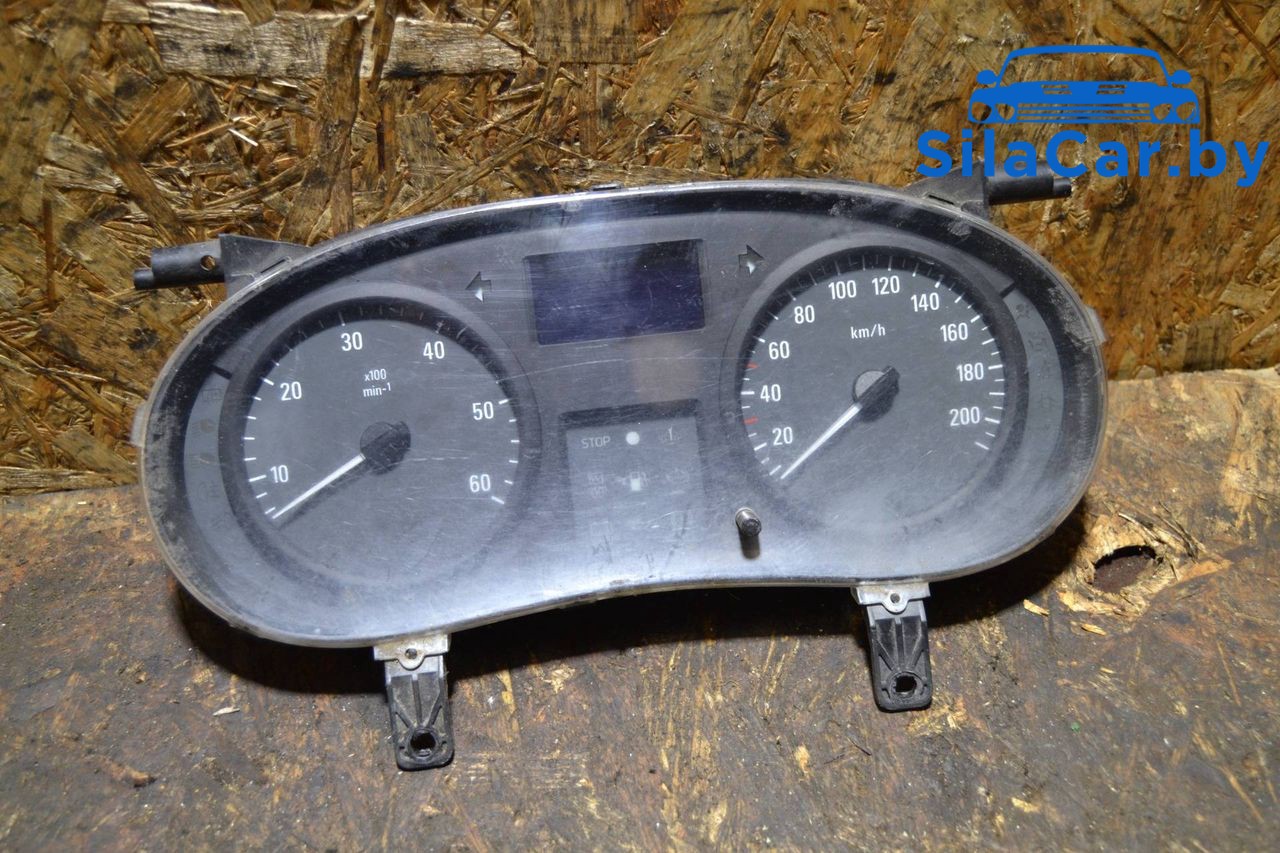 щиток приборов (приборная панель) Renault Trafic 2 поколение 2001, 1.9 л., DCi, дизель, 8200390135 - фото №1