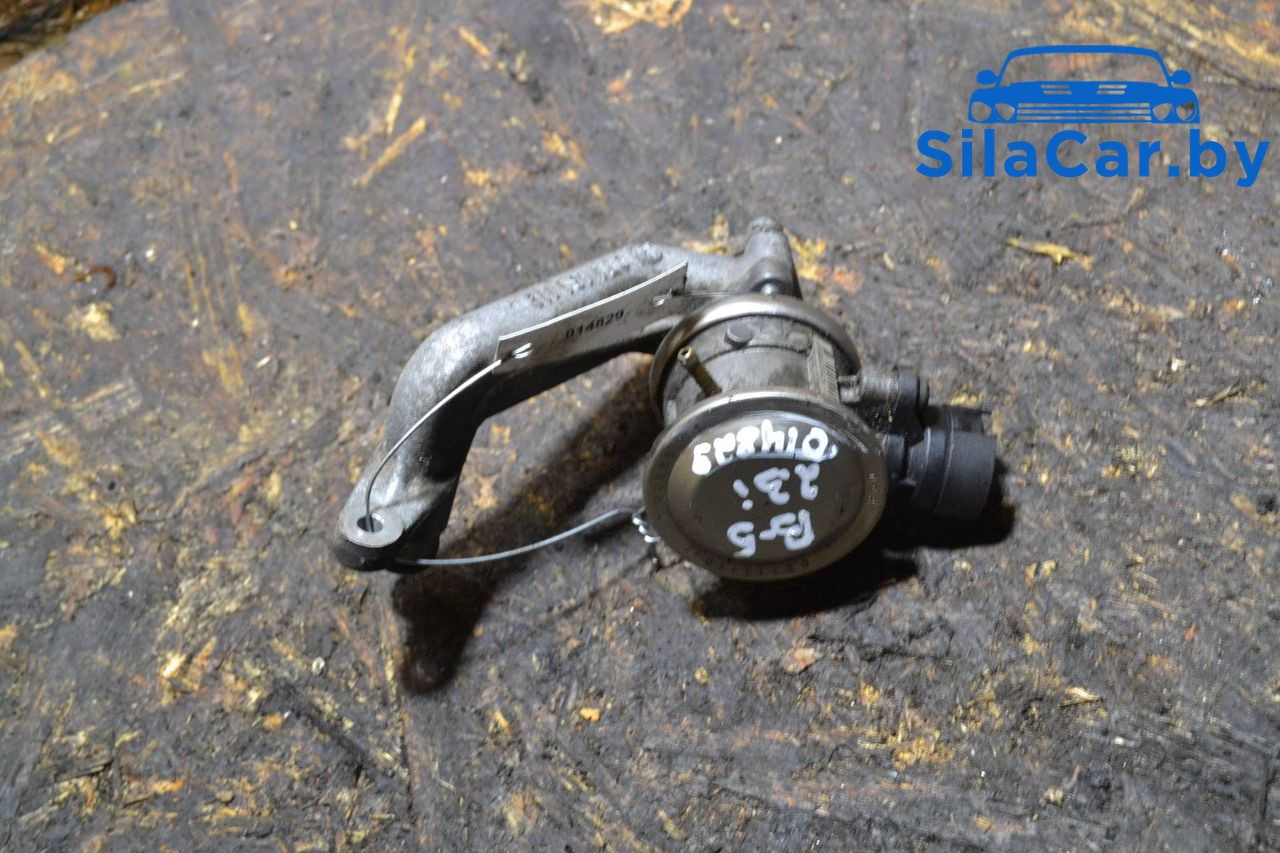 клапан EGR Volkswagen Passat B5 (1996 - 2001), 2.3 л., AGZ, бензин, 021131101E - фото №1