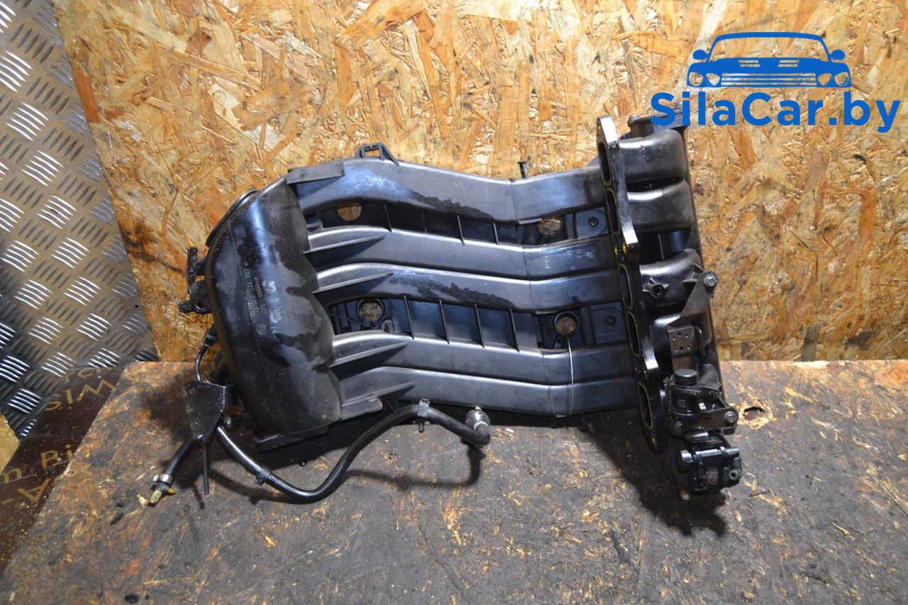 коллектор впускной Volkswagen Passat B5 (1996 - 2001), 2.3 л., AGZ, бензин, 071133203A - фото №1