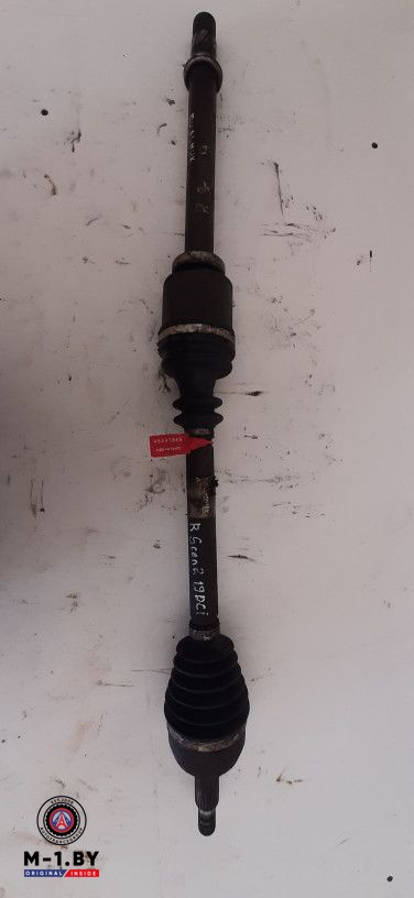 полуось передняя правая (приводной вал, ШРУС) Renault Scenic 2 поколение 2003, 1.9 л., дизель, минивэн