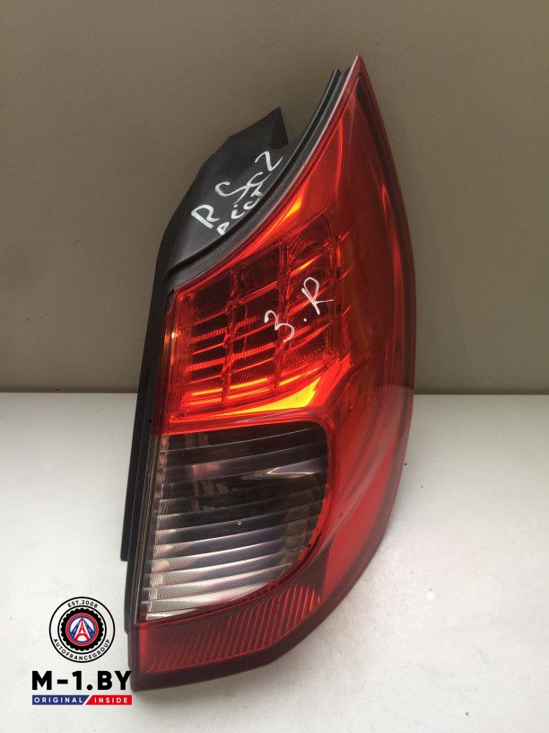 фонарь задний правый Renault Scenic 2 поколение [рестайлинг] 2006, 1.6 л., бензин, минивэн