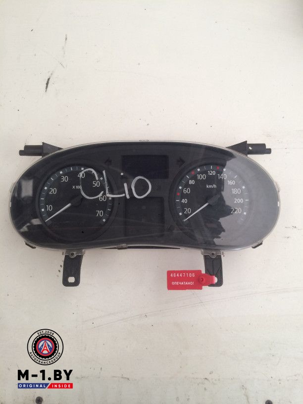 щиток приборов (приборная панель) Renault Clio 2 поколение 2000, 1.2 л., бензин, хетчбэк 5 дв., P8200276525
