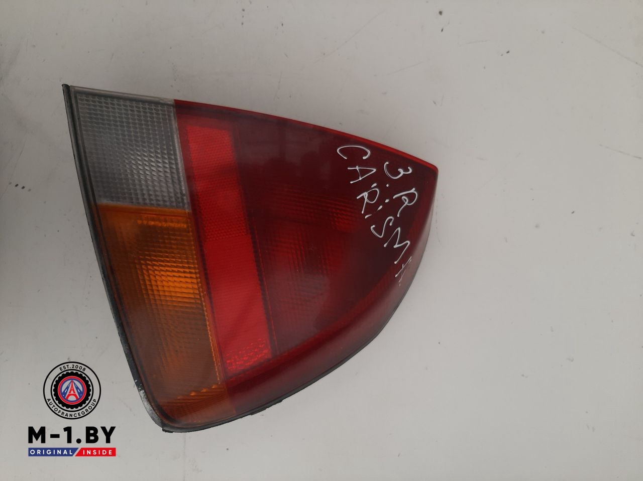 фонарь задний правый Mitsubishi Carisma 1 поколение 1998, 1.6 л., бензин, седан