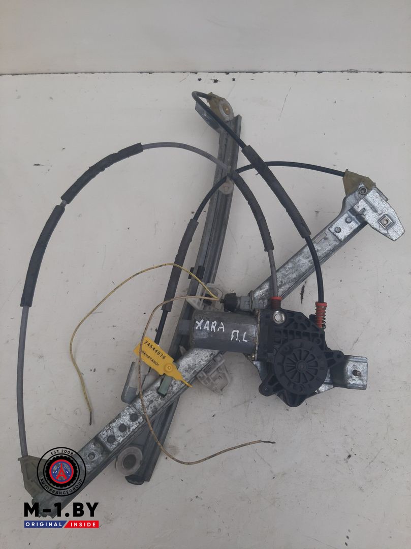 стеклоподъемник передний левый Citroen Xsara 1 поколение 1997, 1.8 л., бензин, хетчбэк 5 дв.