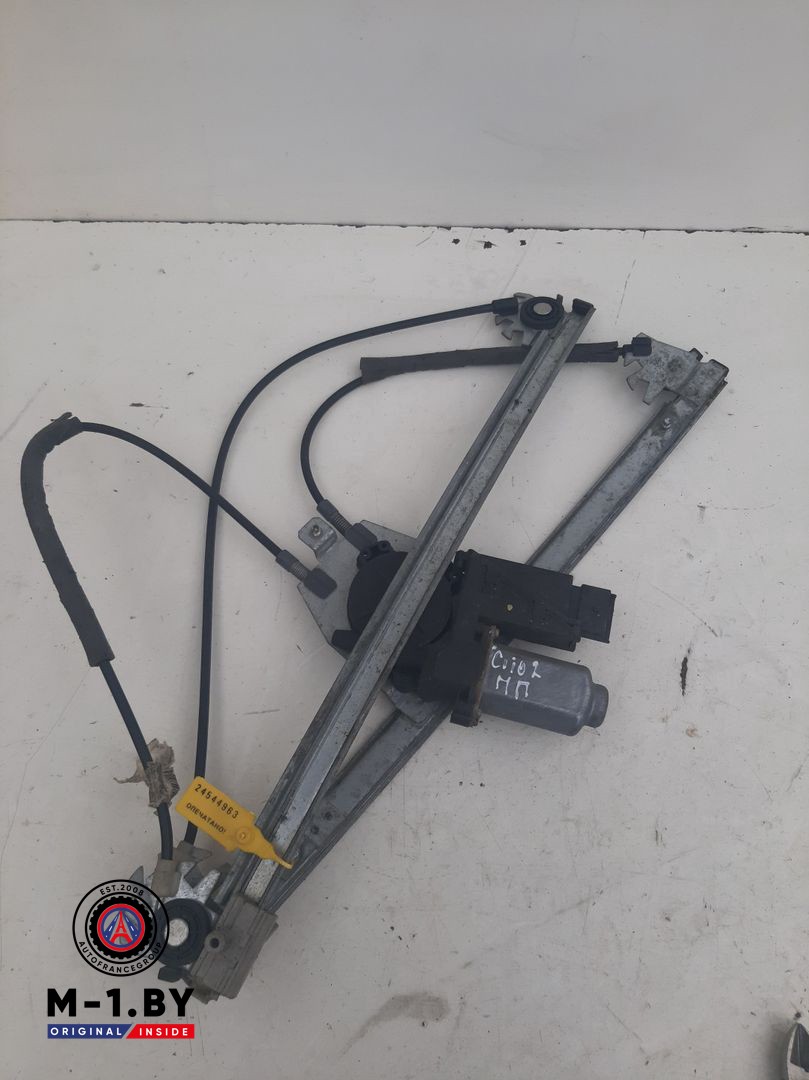 стеклоподъемник передний правый Renault Clio 2 поколение 2001, 1.5 л., дизель, хетчбэк 5 дв.