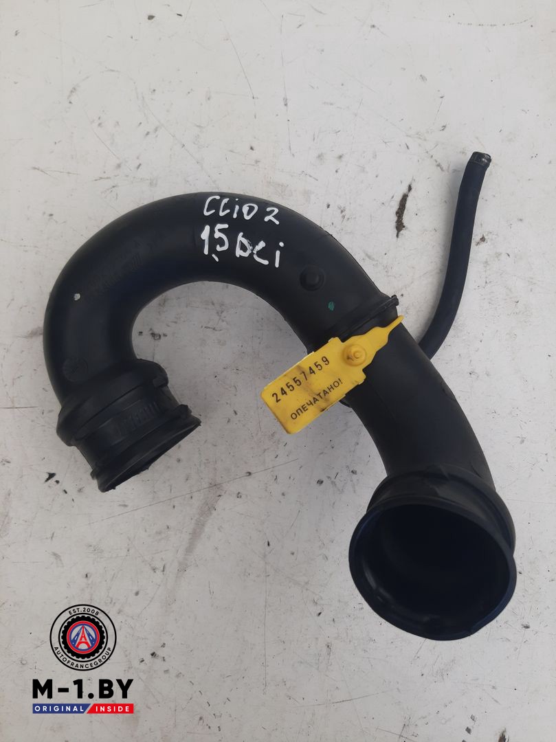 патрубок интеркулера Renault Clio 2 поколение 1998, 1.5 л., дизель, 8200290501