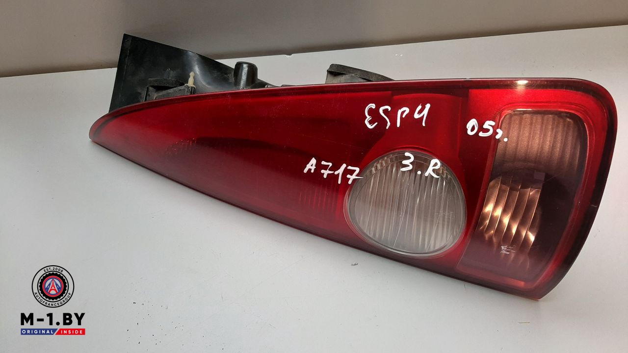 фонарь задний правый Renault Espace 4 поколение 2004, 2.2 л., дизель, 8200027152