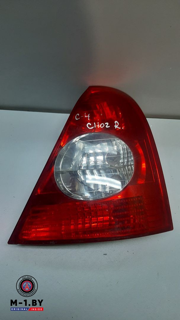 фонарь задний правый Renault Clio 2 поколение 2002, 1.5 л., дизель, 8200071414