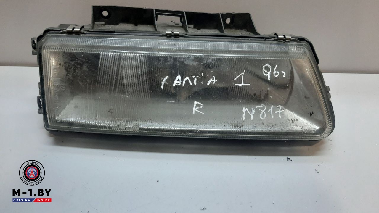 фара правая Citroen Xantia 1 поколение 1996, 1.8 л., бензин