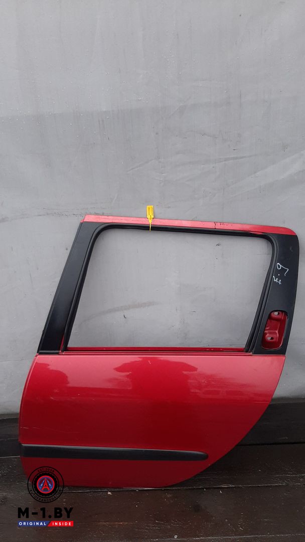 дверь задняя левая Peugeot 206 1 поколение 2001