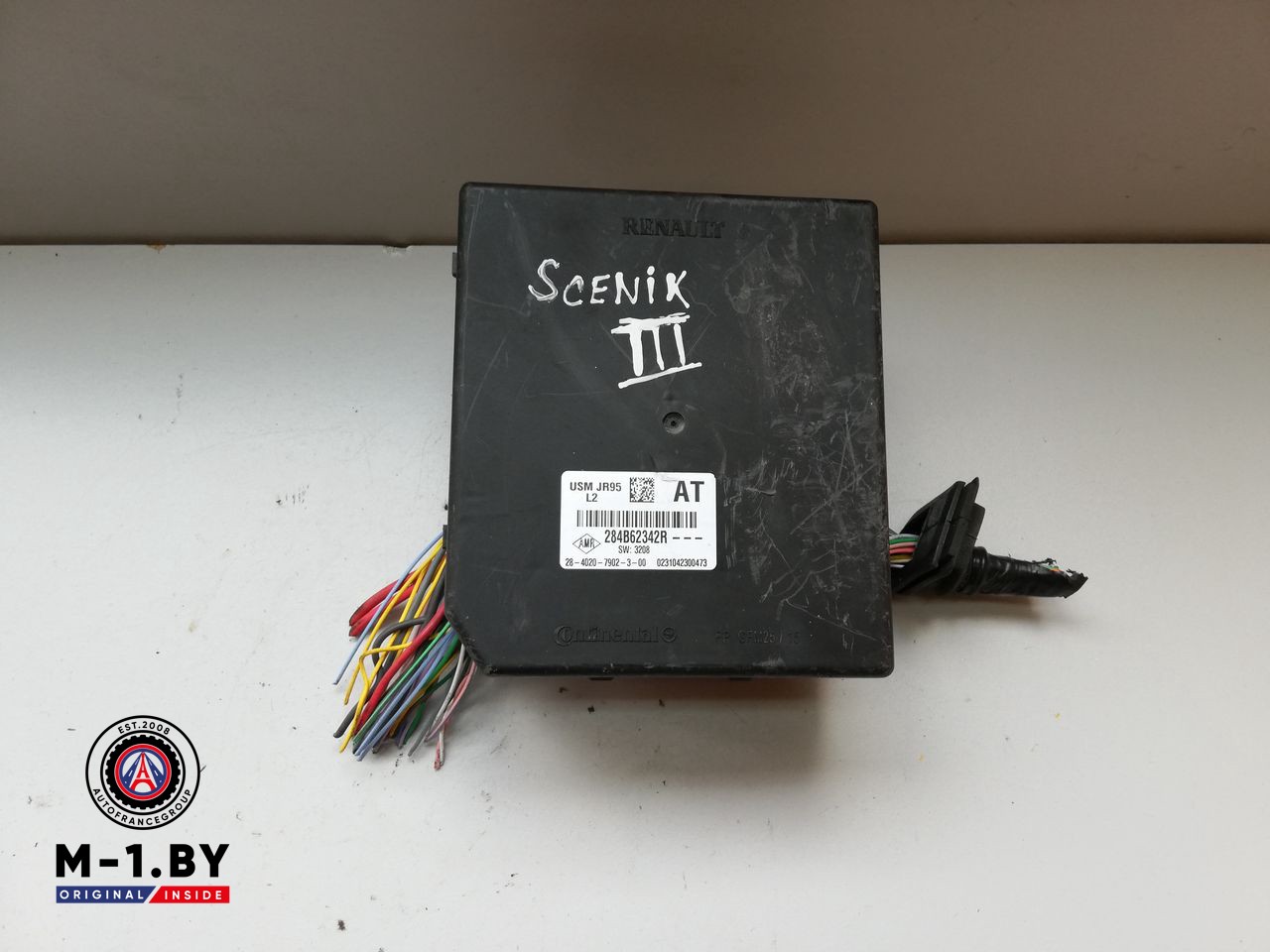 блок предохранителей Renault Scenic 3 поколение 2009, 284B62342R, 0231042300473, 28-4020-7902-3-00