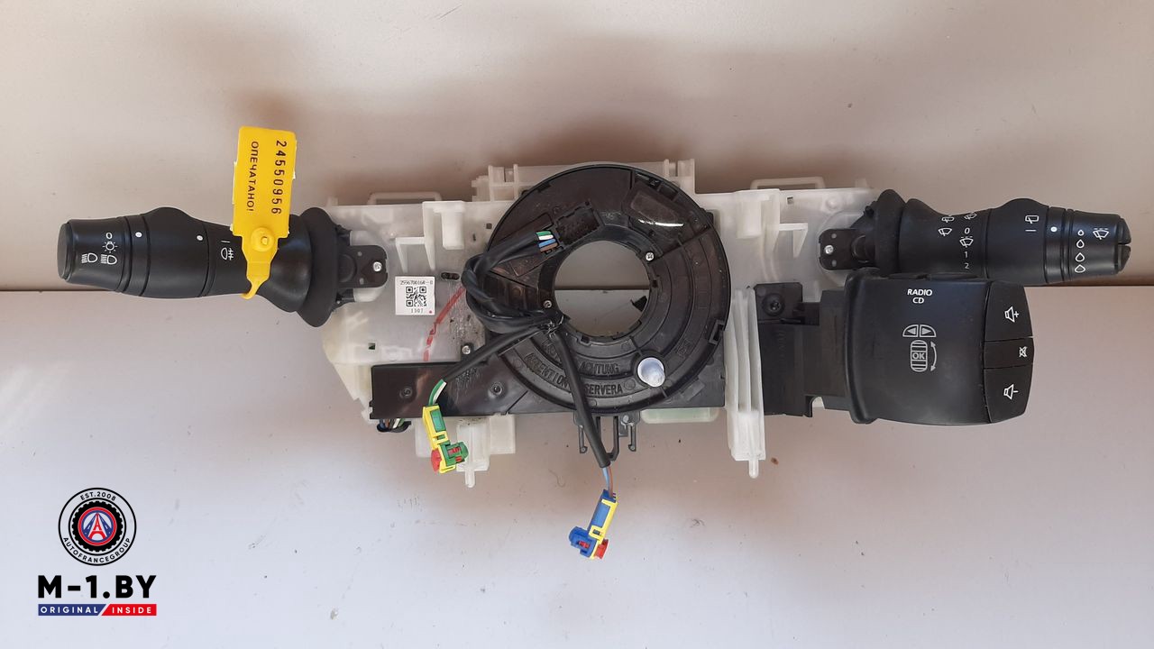 переключатель подрулевой (стрекоза) Renault Megane 3 поколение 2009, 255670016R