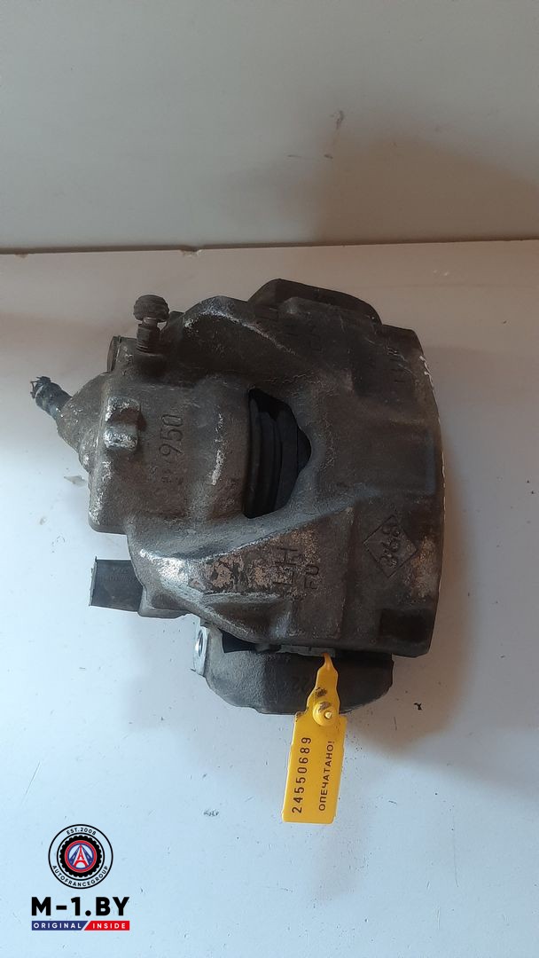 суппорт передний левый Renault Duster 1 поколение 2011, 1.5 л., дизель