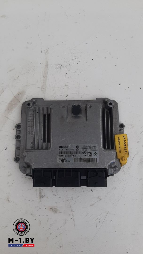 блок управления двигателем Citroen C5 1 поколение 2001, 1.6 л., дизель, 0281011561, 9658945380