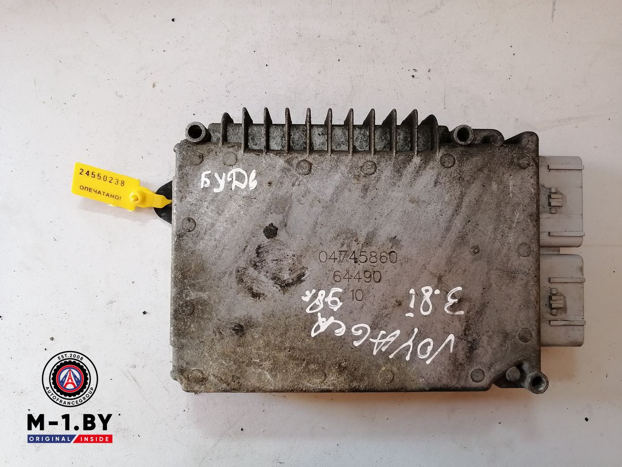 блок управления двигателем Chrysler Voyager 3 поколение 1998, 047458606449010