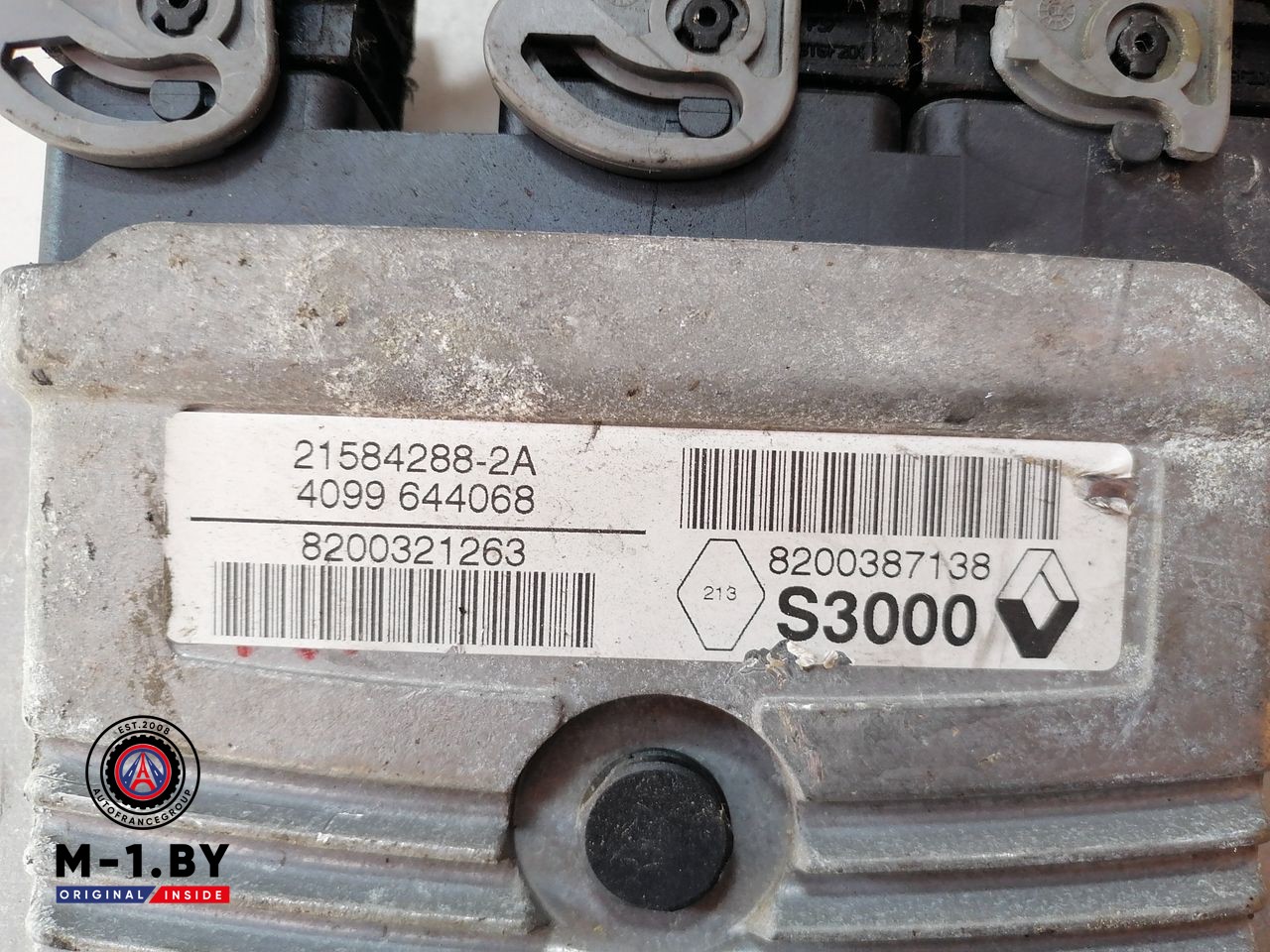 блок управления двигателем Renault Megane 2 поколение 2004, 8200321263