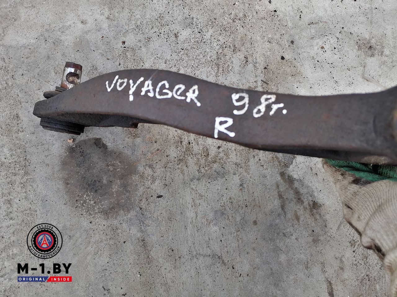 рычаг передний правый Chrysler Voyager 3 поколение 1998