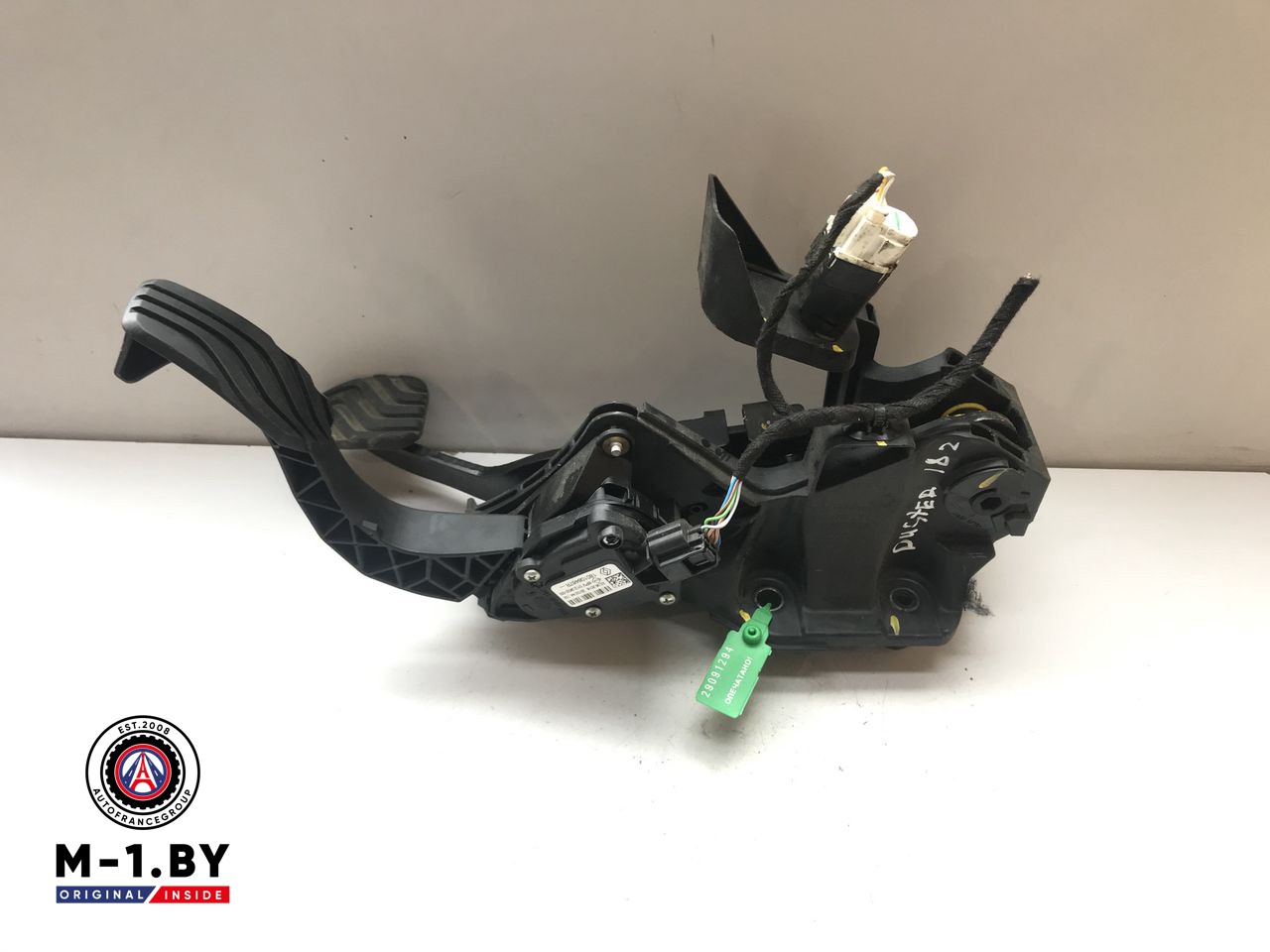 педаль Renault Duster 1 поколение [рестайлинг] 2018, 180108467R