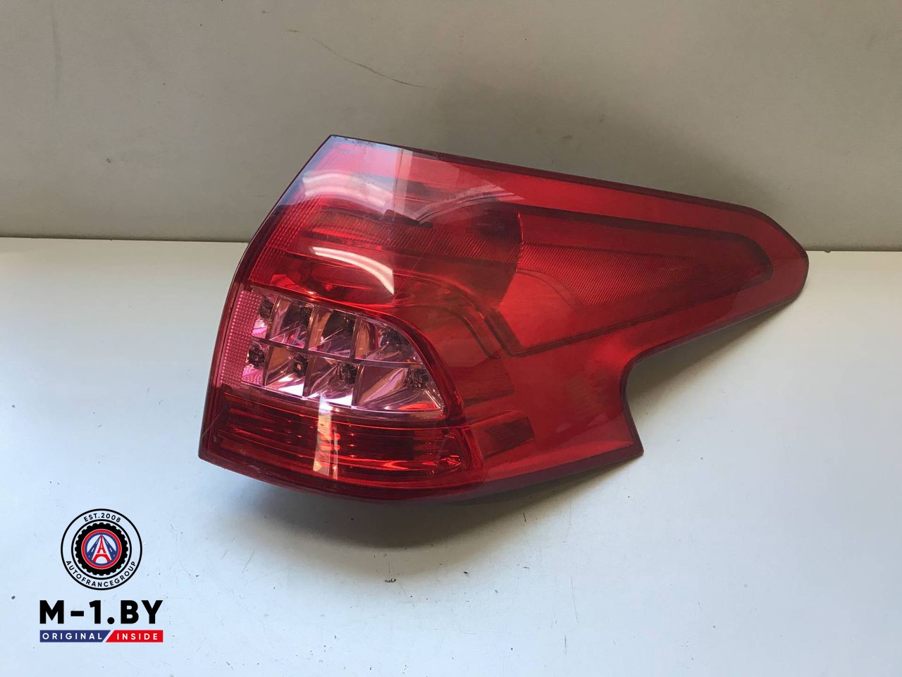 фонарь задний правый Citroen C5 2 поколение 2009