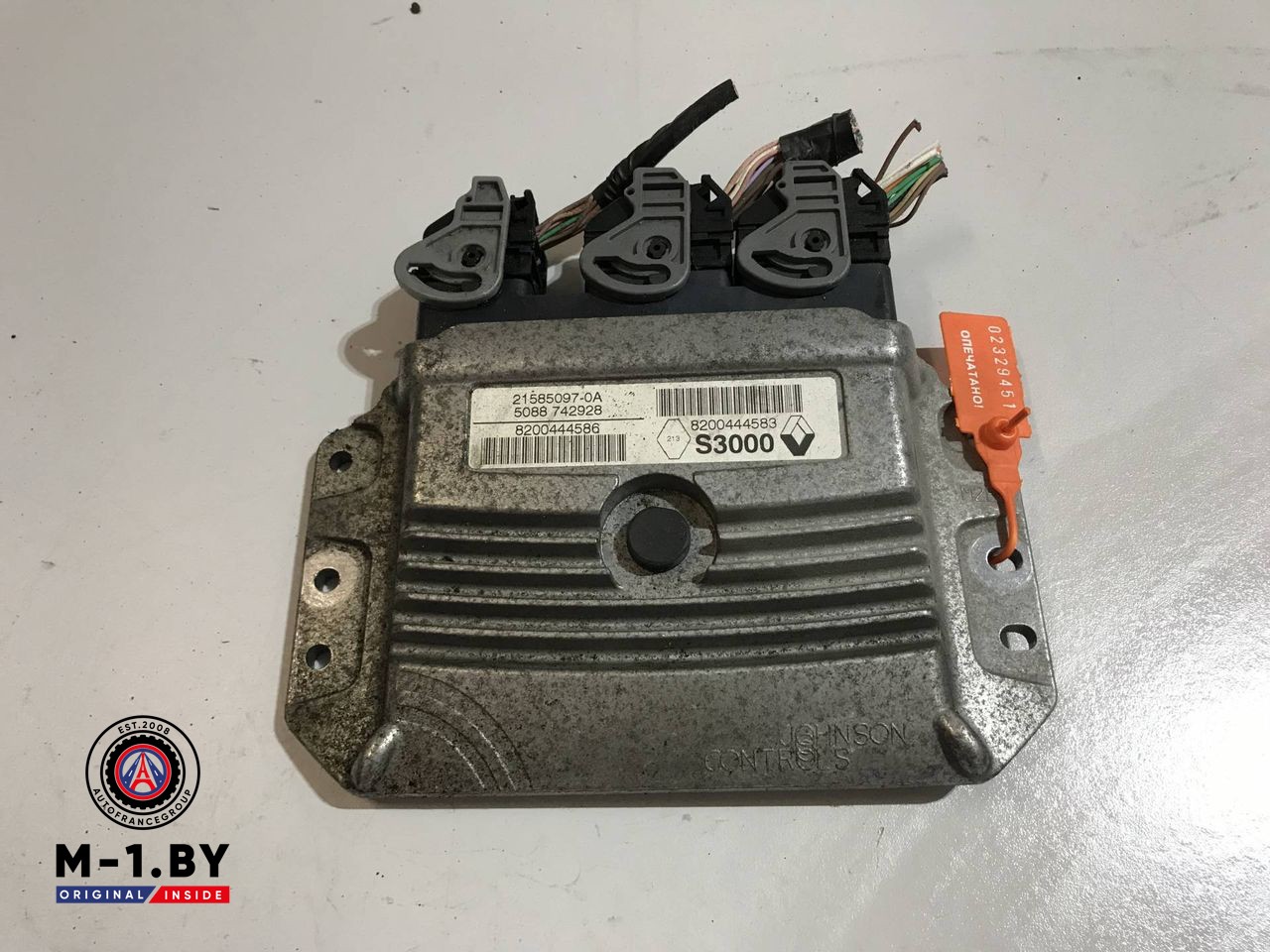 блок управления двигателем Renault Laguna 2 поколение (2001 - 2005), 1.6 л., бензин, 8200444586, 820044583
