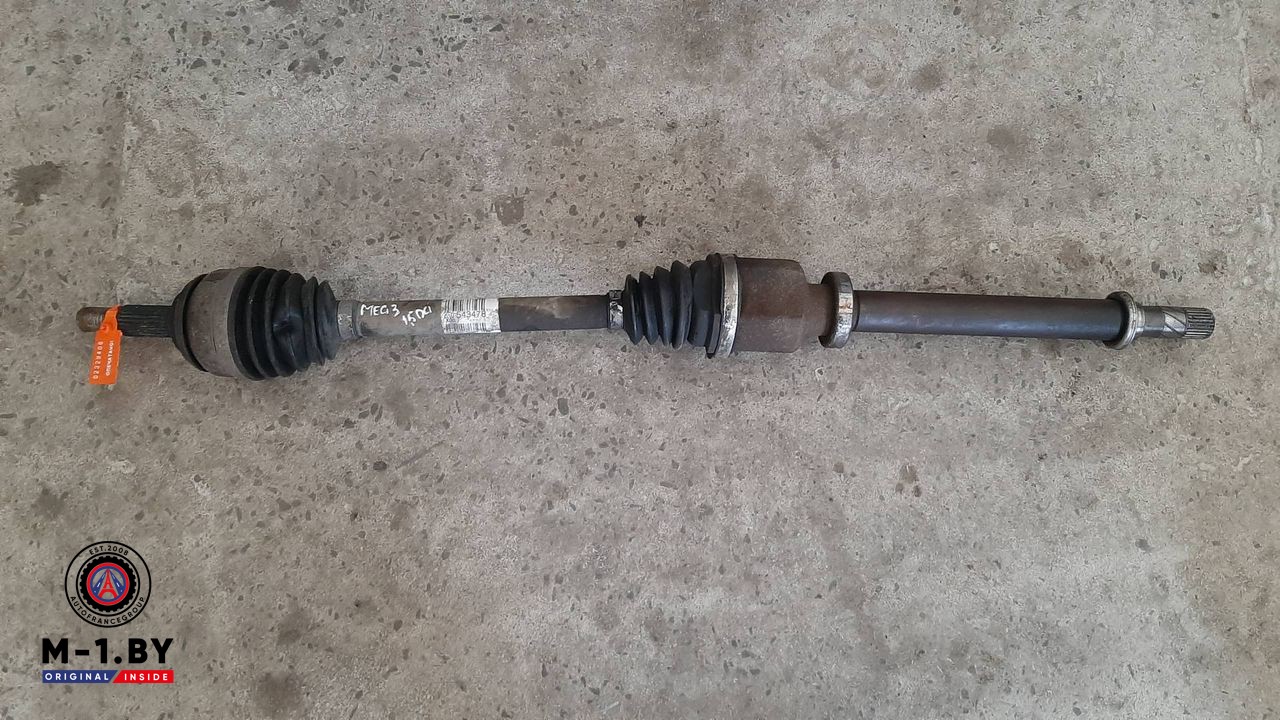 полуось передняя правая (приводной вал, ШРУС) Renault Megane 3 поколение 2009, 1.5 л., дизель, 8200543478