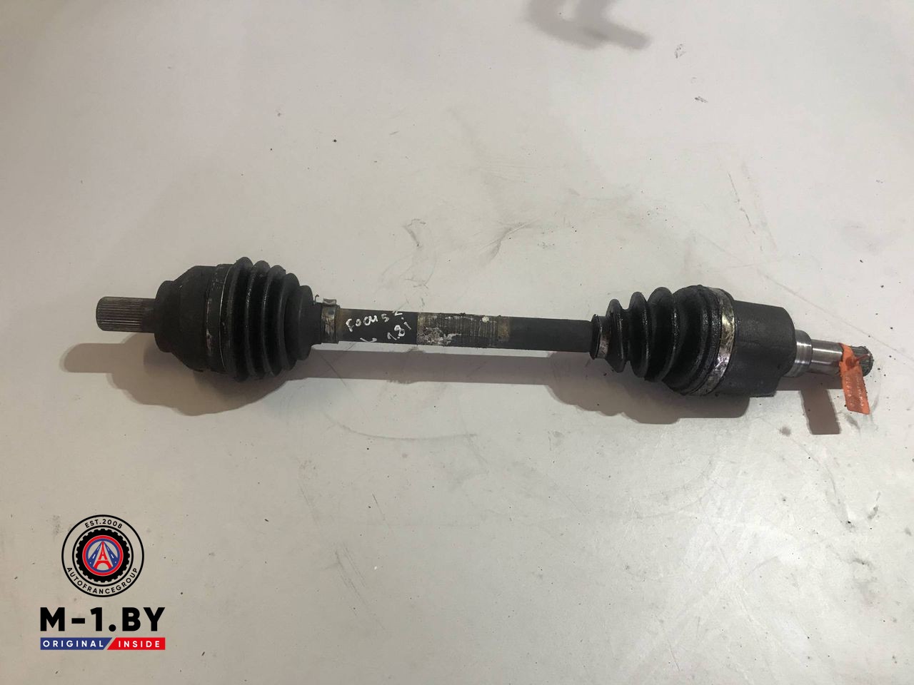 полуось передняя левая (приводной вал, ШРУС) Ford Focus 2 поколение (2004 - 2008), 1.8 л., бензин