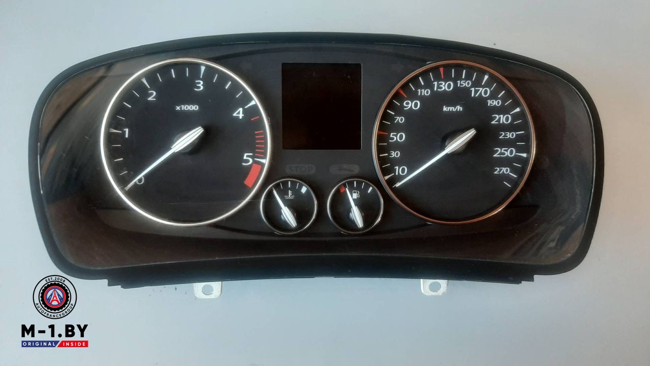 щиток приборов (приборная панель) Renault Laguna 3 поколение 2009, 248100006R
