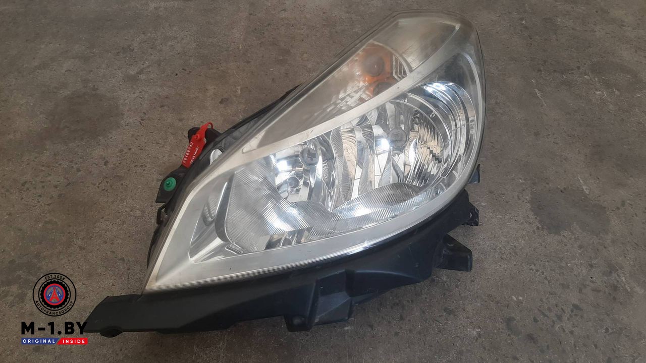фара левая Renault Clio 3 поколение [рестайлинг] 2009, 8200943866