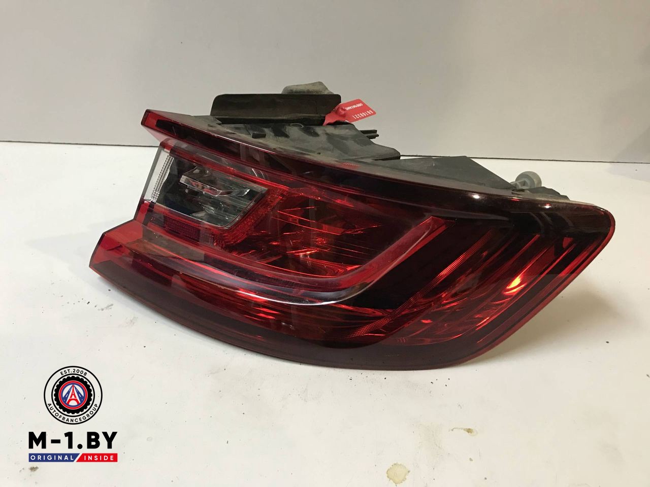 фонарь задний правый Renault Megane 4 поколение (2016 - 2020), хетчбэк 5 дв., 265509578R