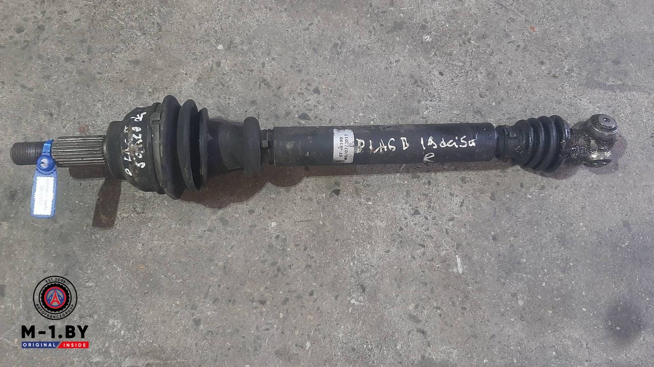 полуось передняя правая (приводной вал, ШРУС) Renault Laguna 2 поколение 2002, 1.9 л., дизель, 5МКПП