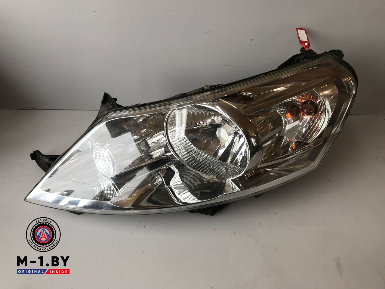 фара левая Peugeot Expert 2 поколение (2007 - 2012), 89901161
