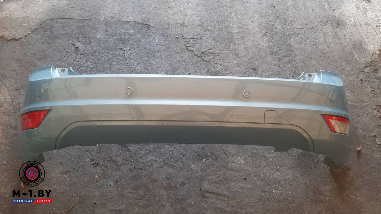 бампер задний Ford Focus 2 поколение 2007