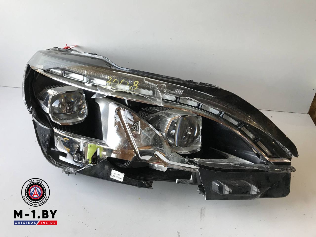 фара правая Peugeot 3008 2 поколение (2017 - 2026), 9810478480, 89909534