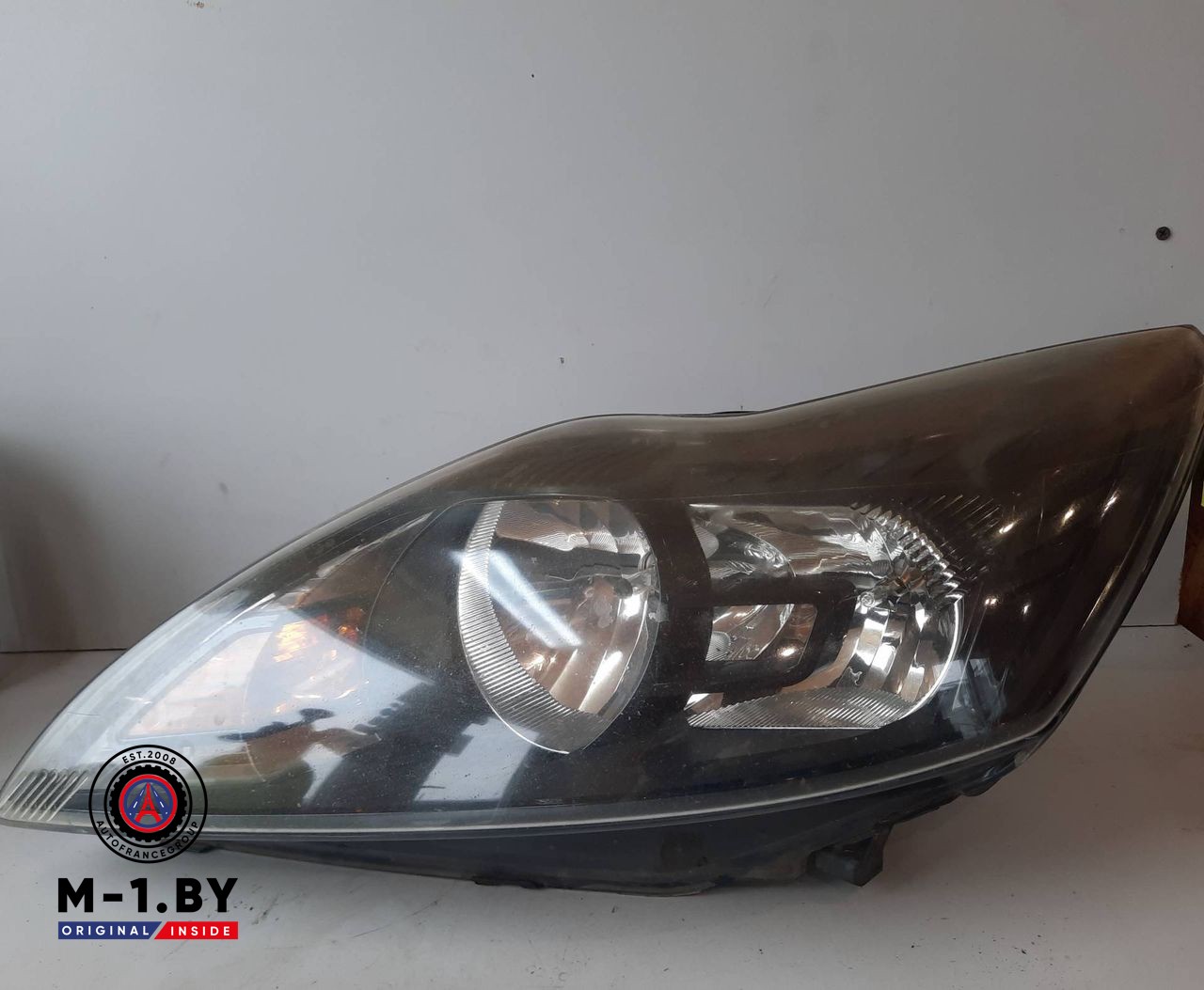 фара левая Ford Focus 2 поколение [рестайлинг] (2007 - 2011), 8M5113W030CE
