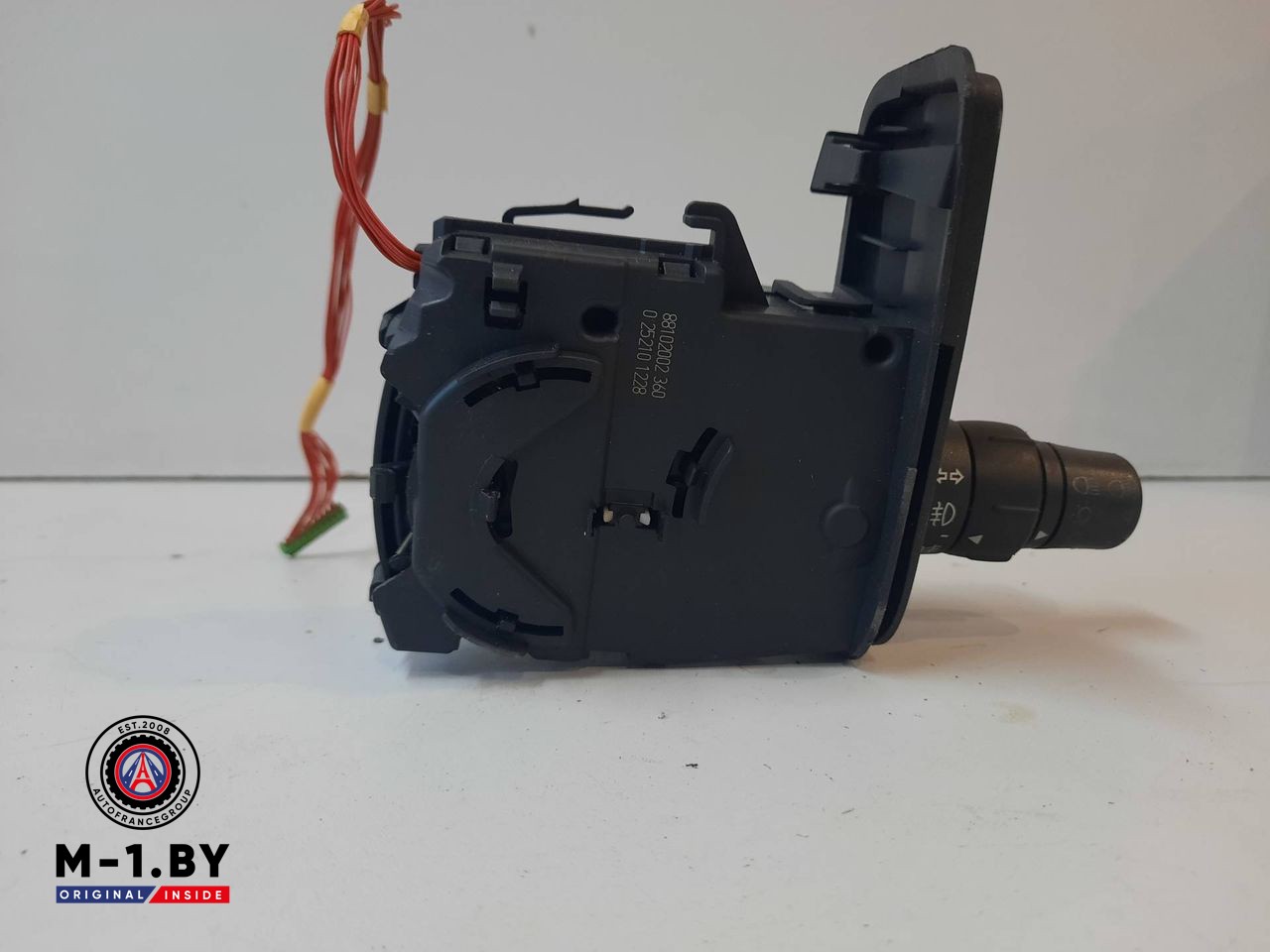 переключатель подрулевой (стрекоза) Renault Clio 3 поколение (2005 - 2009), 0252101228, 43042G, 88102002360