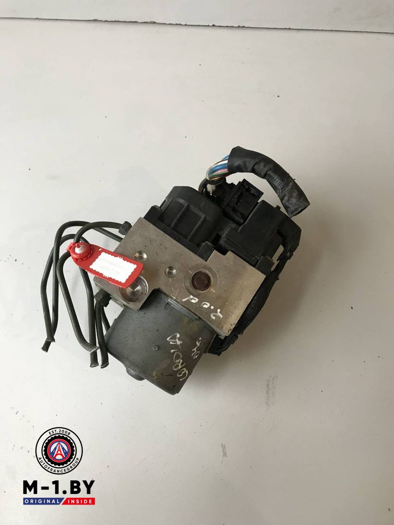 блок ABS Toyota Corolla 9 поколение E120 [рестайлинг] (2004 - 2007), 0273004571